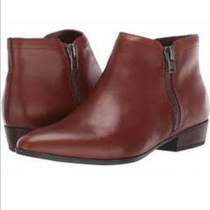Naturalizer Claire women’s leather boots in size 7M